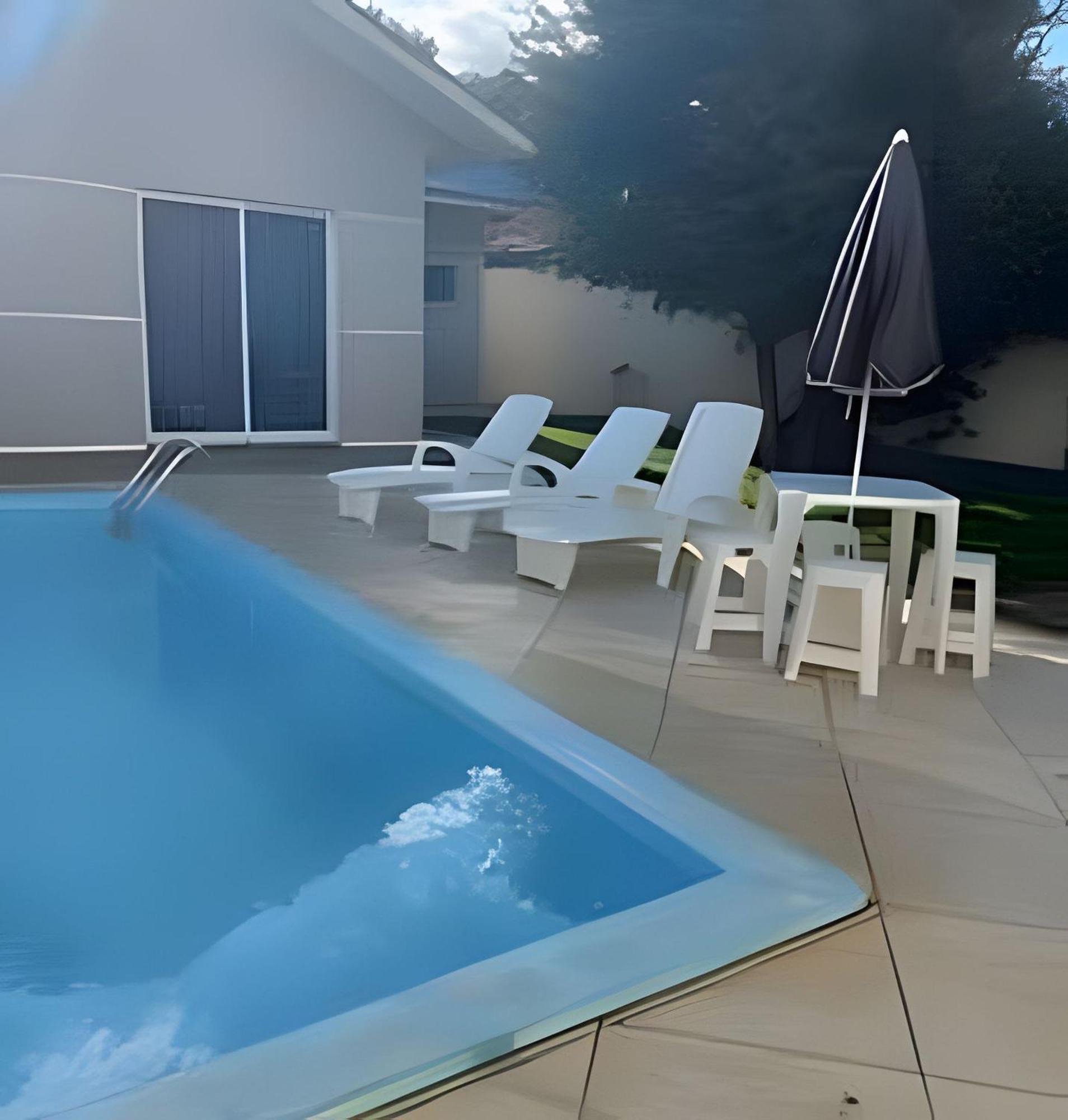 Sobrado Com 5 Suite 1 Quarto Piscina Churraqueira Ar Ate 20 Hospede Φοζ ντο Ιγκουασού Εξωτερικό φωτογραφία